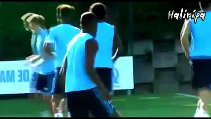 Benzema en #EdF, c'est encore possible  Deschamps répond !