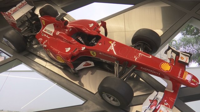 Ferrari y Santander brasil celebran los 70 años de la Scuderia en Sao Paulo