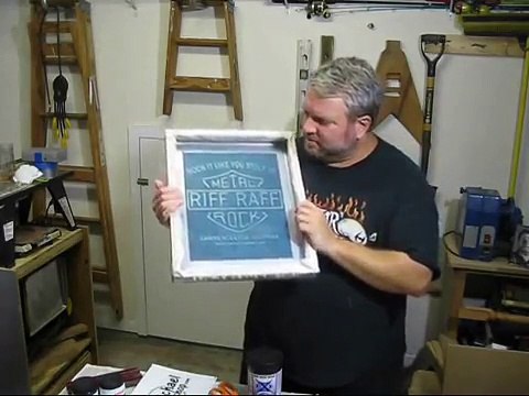 How to Screen Print Your Own T-Shirts - Easy DIY Screen Printing Projects