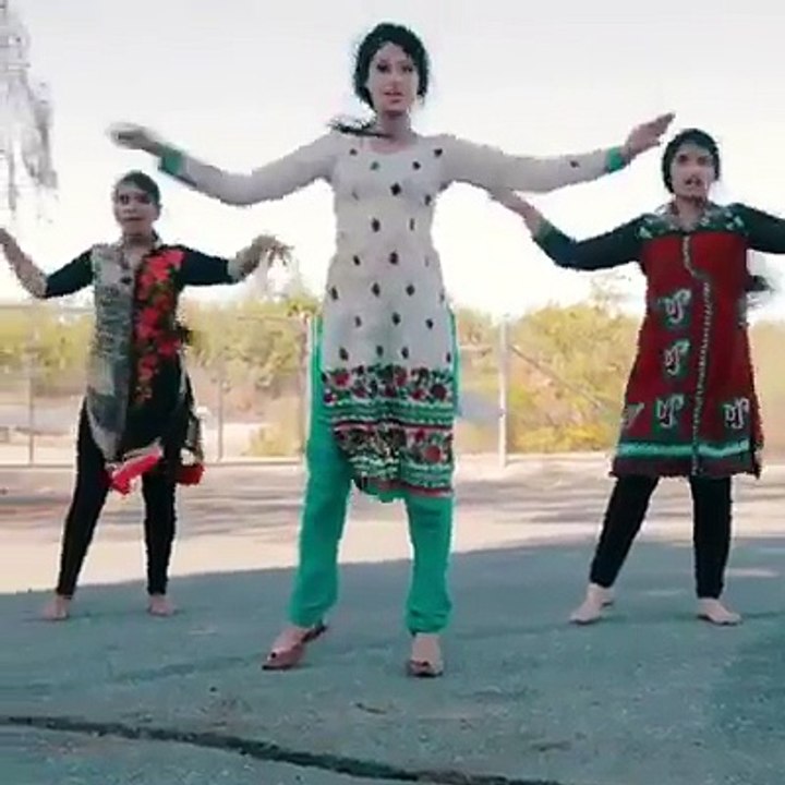 go nawaz go nawaz song dance by girls