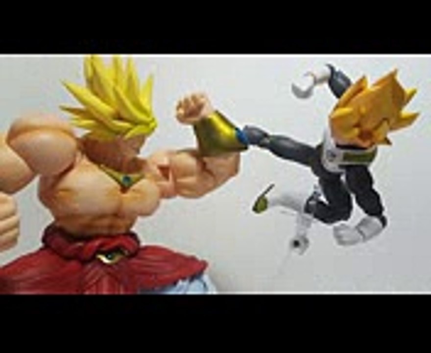 DBZ Stop Motion Fight - SSGSS Vegeta vs Broly