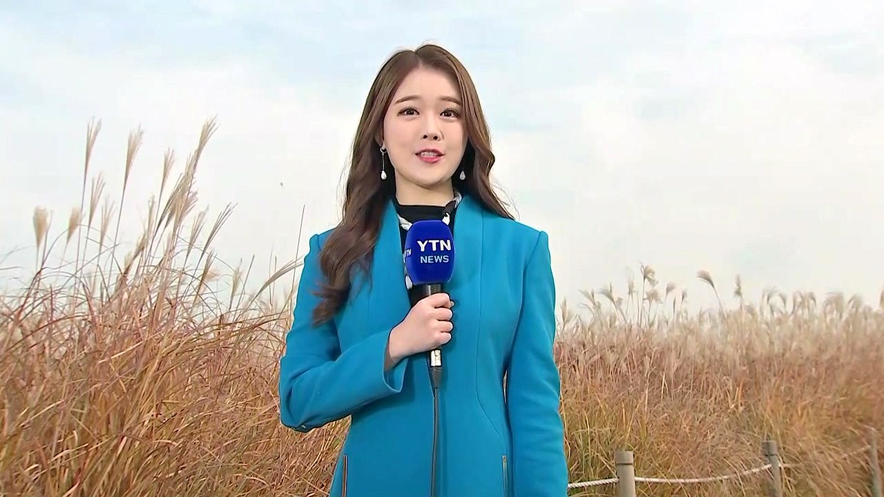 [날씨] 추위 낮부터 풀려...파란 하늘, 공기 깨끗 / YTN