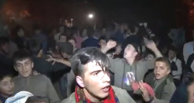 Uludere'de 3 Gün 3 Gece Süren Aşiret Düğünü! Davetliler Apaçi Dansıyla Kendinden Geçti
