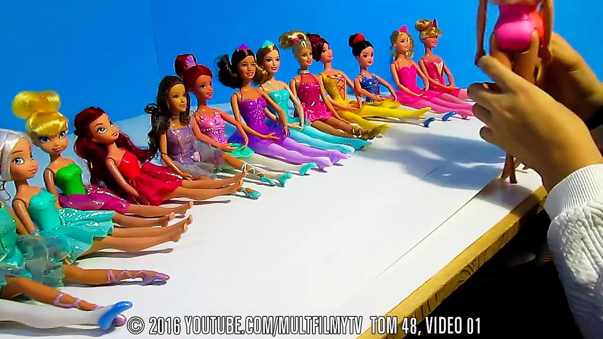 ⁣Барби мультик на русском играем в куклы barbie мультфильм для детей про барби растяжки на плей до