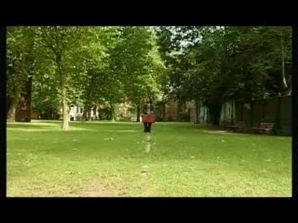 EXTRAIT SOLITUDE COLLECTIVE VIDEO PRESENT