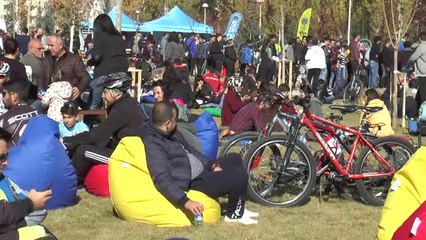 Çevre ve Şehircilik Bakanı Özhaseki