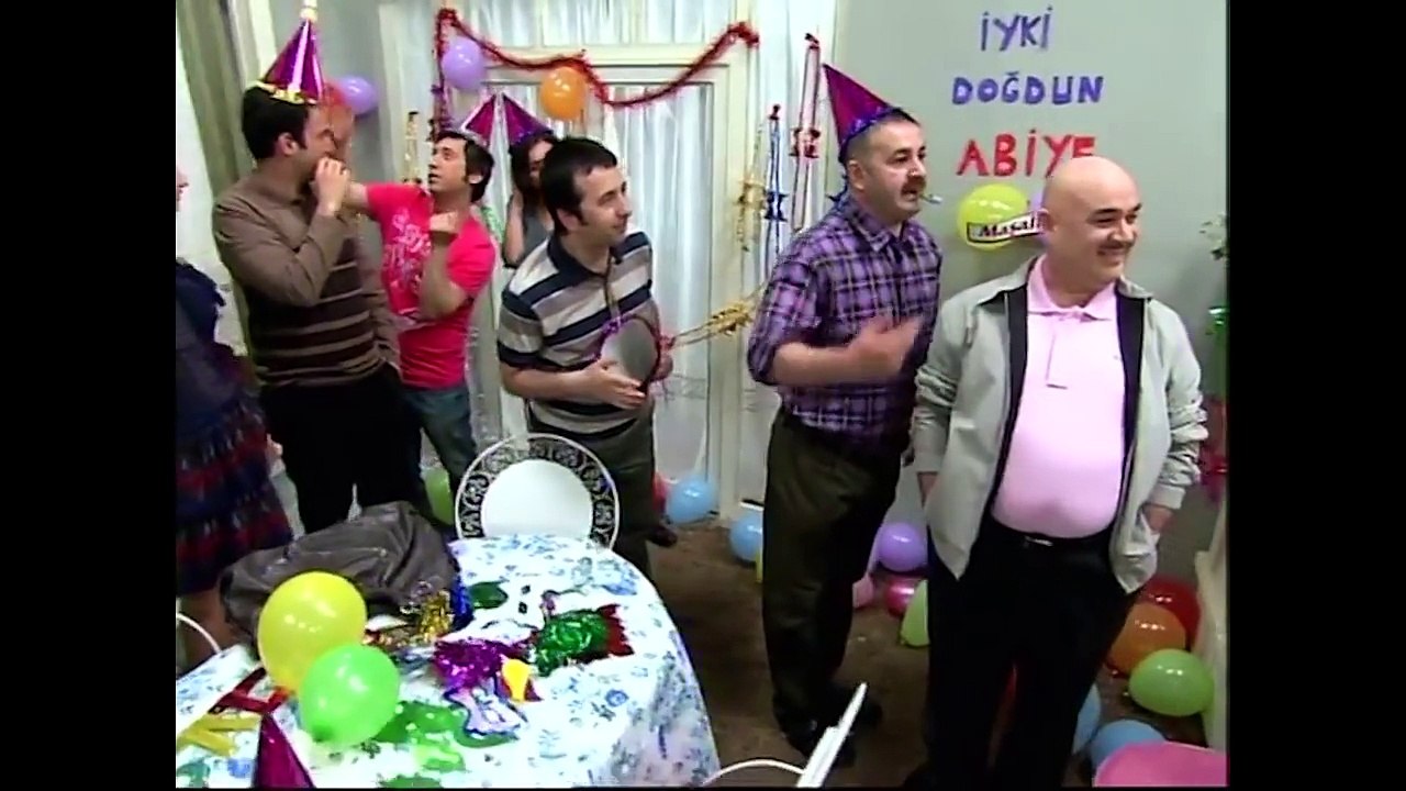 Türk Malı 9.Bölüm -  Abiye Evden Kaçıyor
