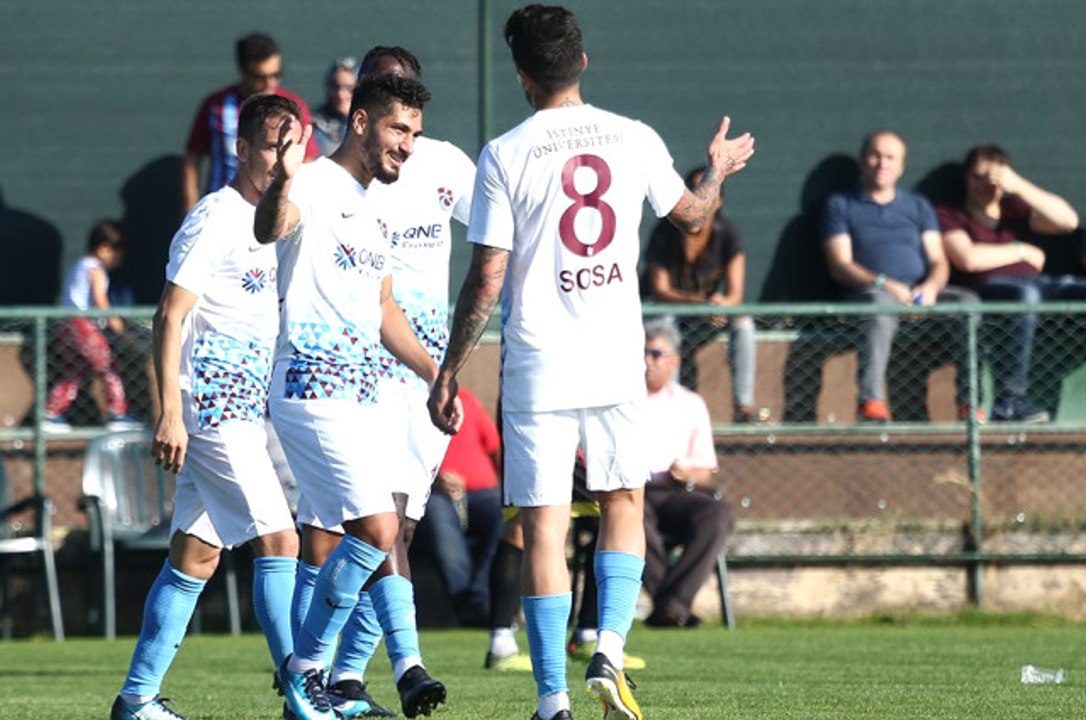 Trabzonspor Hazırlık Maçında Karşılaştığı Irak'ın Naft Missan Takımını 4-0 Yendi