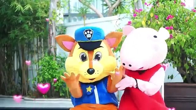 スパイダーマンとスパイダーマンの挑戦 - 子供のための映画 w/スーパー ヒーロー冷凍エルザ & アンナ - エルザ