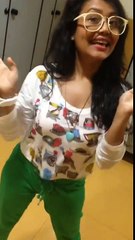 London Thumakda - Queen 2014 - Neha Kakkar Dancing In The Loo....Oops!
