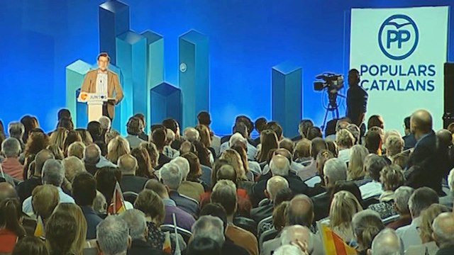 Rajoy llama a las urnas a la mayoría silenciosa el 21D