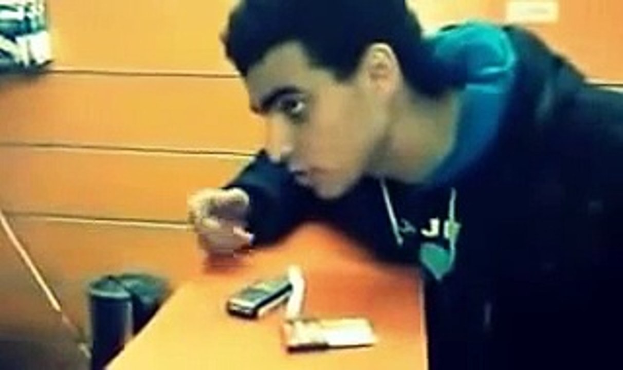 لو حد مات من الضحك بسبب الفيديو ده انا مش مسئول ، هتموت من الضحك