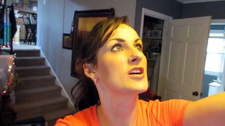 House Cleaning and Baked Ziti {Daily Vlog}