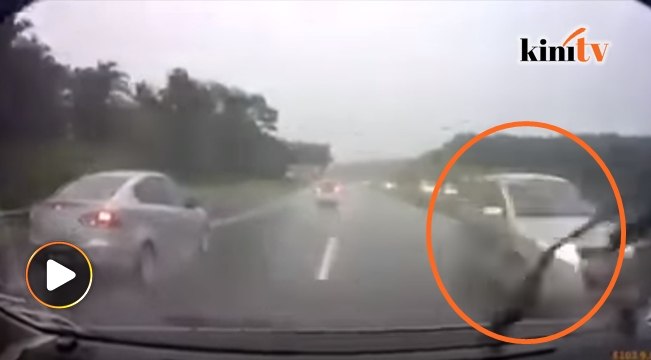 Terkejut...kereta muncul lawan arus di LPT