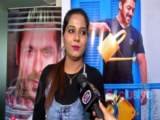 Tải video: Mehjabi Reveals Hina Khan Dirty Politics | Exclusive Interview | Bigg Boss 11