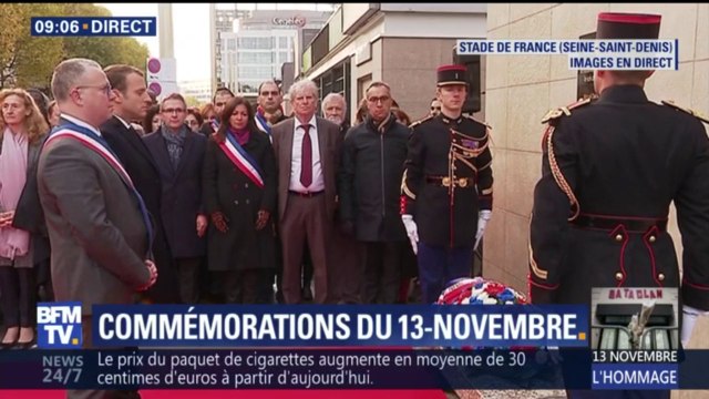 Emmanuel Macron entame au Stade de France l'hommage aux victimes du 13-Novembre