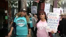 Marcha en Hollywood contra el acoso y abuso sexual
