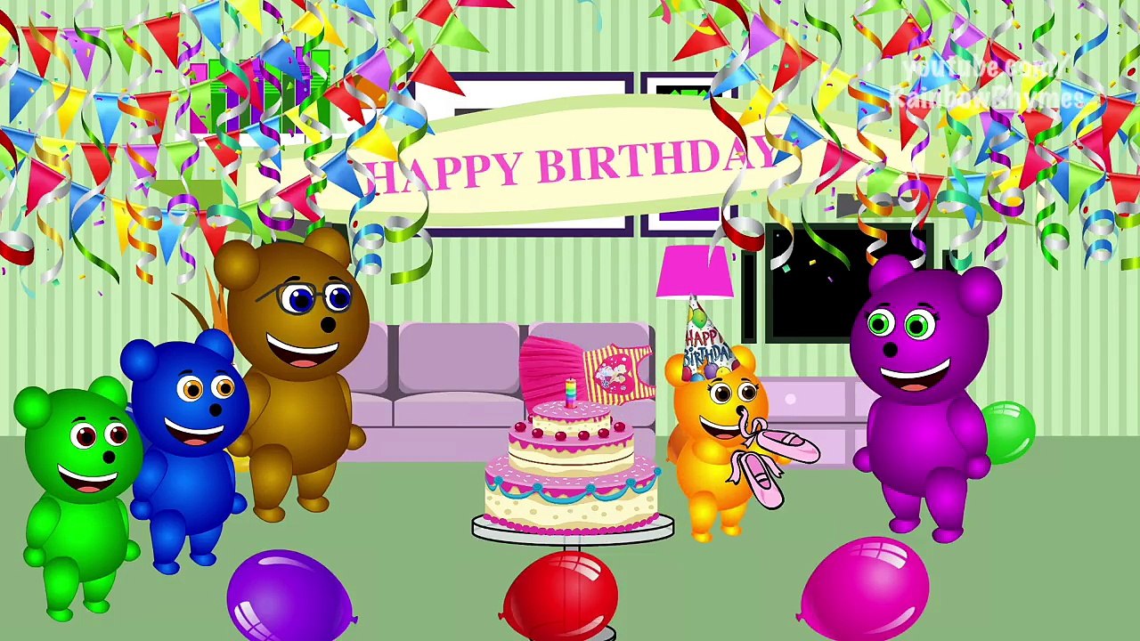 Mega Gummy Bear On The Swing Playground Fighting Funny Cartoon Finger Family Nursery Rhyme