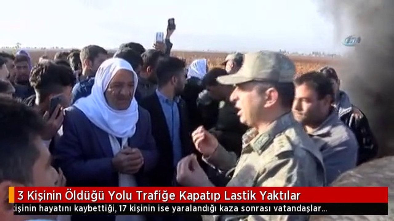 3 Kişinin Öldüğü Yolu Trafiğe Kapatıp Lastik Yaktılar