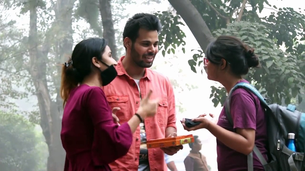 'Mein Kutte Ko Dene Wali Thi' TWIST (Pranks In India )