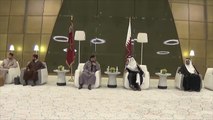 جلسة مباحثات بين أمير قطر وملك المغرب بالدوحة