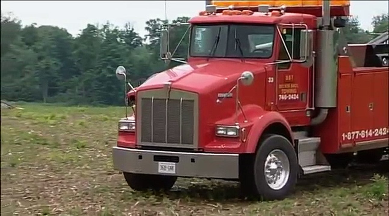 Mighty Machines full - Giant Tow Trucks