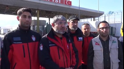 Türkiye'den Irak'a Yardım Tırları Geçmeye Başladı