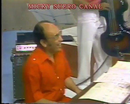 Primitivo Santos y su Orq. - Ese mas Feo Que Yo ,canta nine santos - MICKY SUERO CANAL
