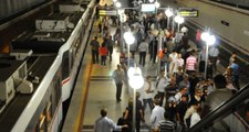 Atatürk Havalimanı Metro Durağında Bomba Alarmı! Metro Seferleri Durduruldu