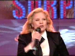 S. VARTAN QU'EST CE QUI FAIT PLEURER LES BLONDES ROUMANIE