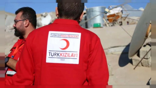 Török segély az iraki földrengés-károsultaknak