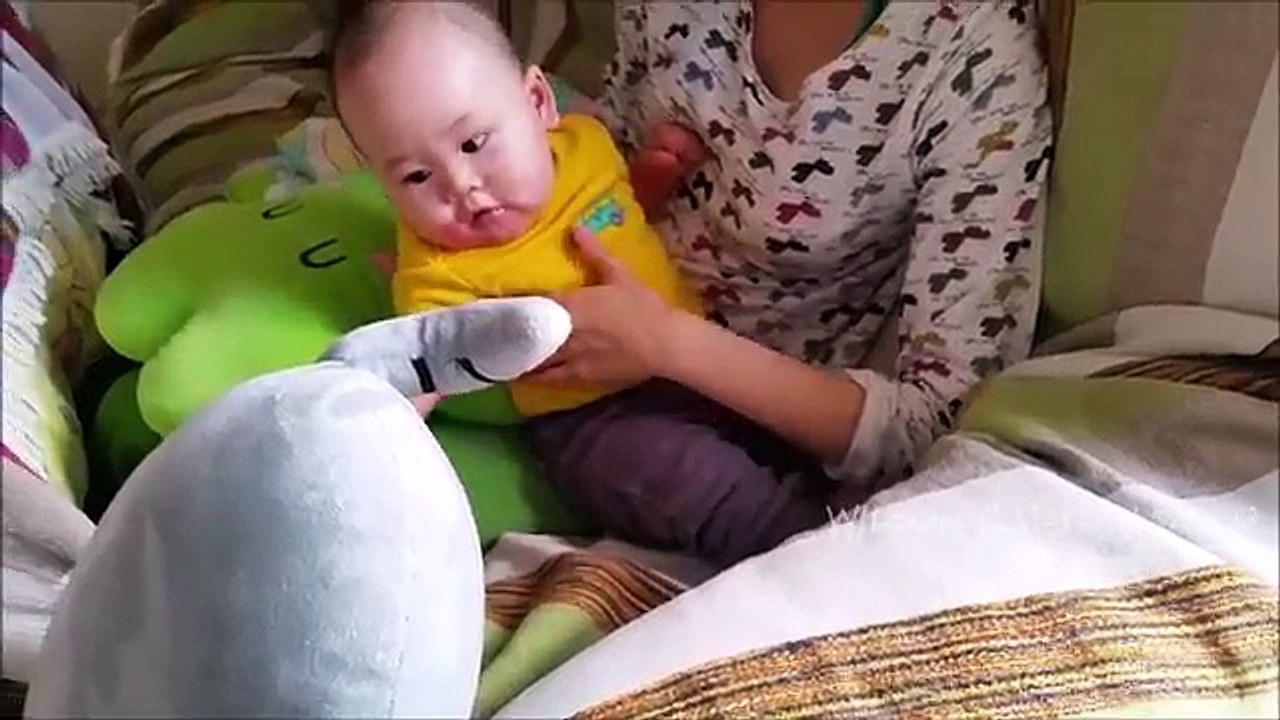 Day185 - Wilson Baby is 6 Month Old Today! POOP Leak Accident & many more..