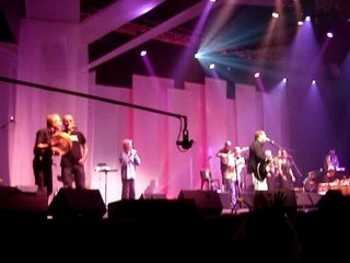 Idir en concert au zénith Awa Hawa