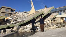 أكثر من 400 قتيلا وآلاف الجرحى في زلزال عند الحدود العراقية الإيرانية