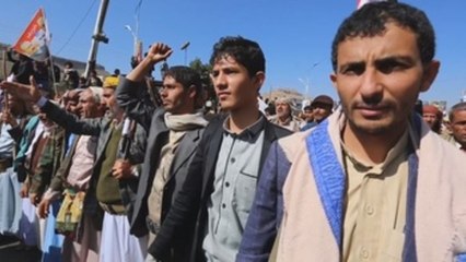 Miles de personas protestan contra el bloqueo al Yemen impuesto por A. Saudí