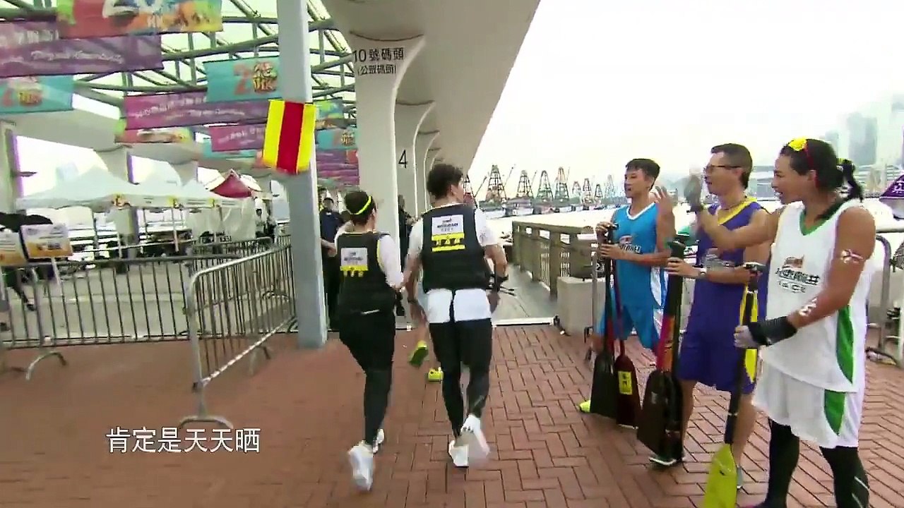 《极速前进中国版 贾静雯修杰楷》修杰楷变护妻狂魔 贾静雯惊曝脑残级数学超清版