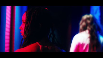 GEMINI Trailer (2017)  Zoë Kravitz-Vnf9Tl7cQAw