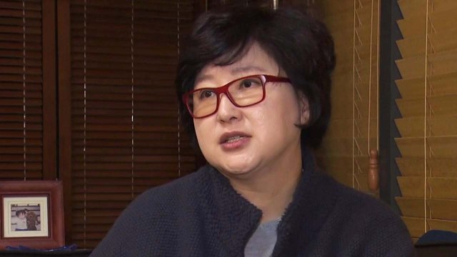 서해순, 故 김광석 사망 경위 재조사 요청...이상호 고소 / YTN