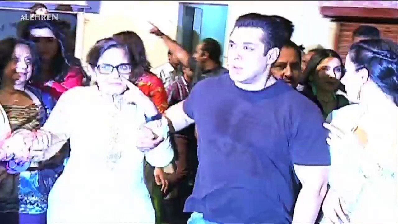 Salman Khan's RARE Childhood Pictures REVEALED!! - Lehren Diaries