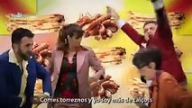 Wyoming canta Amigos para siempre sobre Catalunya y España