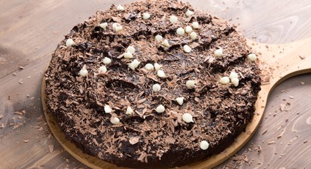 طريقة عمل كيك الفانيلا بالشوكولا