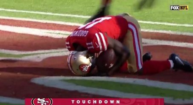 49ers Receiver Scores Touchdown Hours After Newborn Son Passes Away, Breaks Down In End Zone