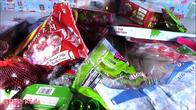 Christmas Dollar Tree STORE HAUL! HOLIDAY Candy! Stocking STUFFERS! Decorations! FUN! FUN