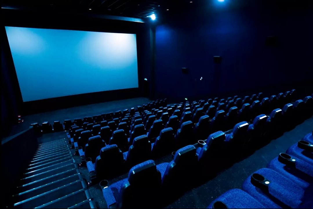 GÜLDÜR GÜLDÜR KOMİK SAHNE