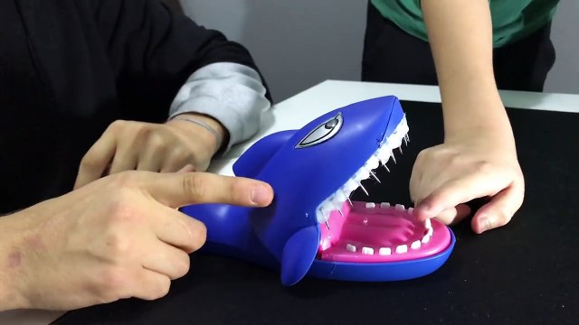 EXTREME CROCODILE SHARK DENTIST CHALLENGE! (BLOOD ALERT) | BLADES AND NAILS! *INSANELY DAN