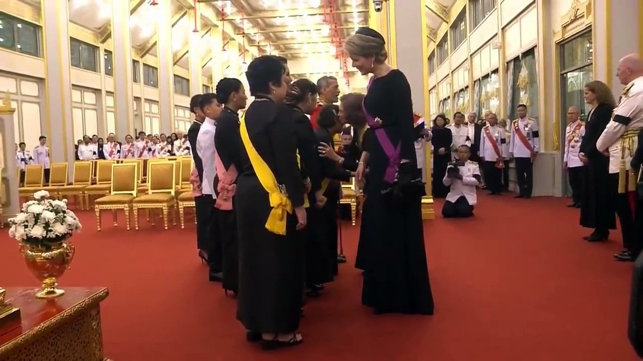 ในหลวงร.10 เสด็จพระราชพิธีถวายพระเพลิงพระบรมศพร.9 (ช่วงที่ 4) 26 ตุลาคม 2560