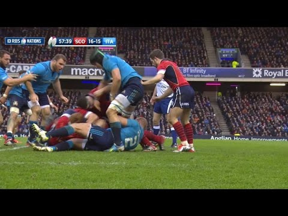 Tommy Allen and Simone Favaro team up in defence, Scotland v Italy, 28th Feb 2015