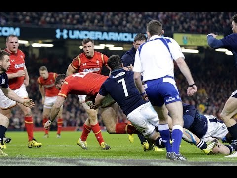 Jamie Roberts scores powerful try! | RBS 6 Nations