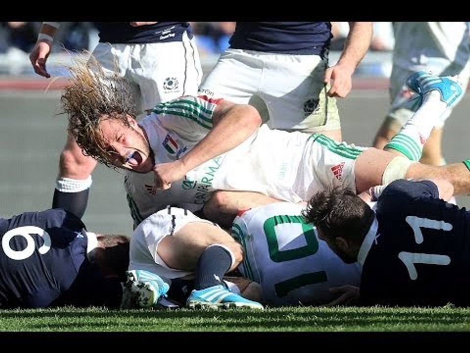 Tommaso Allan bursts over for great Try - Italy v Scotland 22nd February 2014