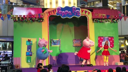 Peppa Pig Peppas Christmas Surprise Live